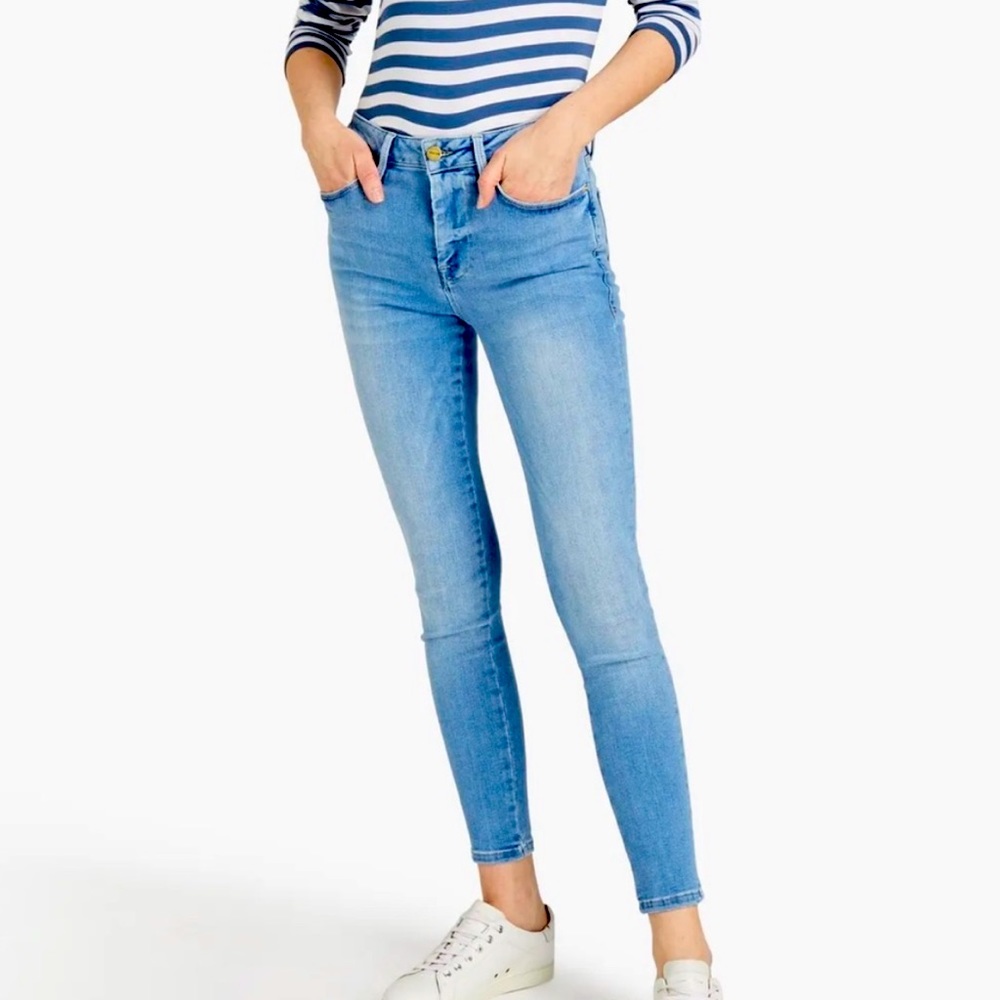 Frame Le One Skinny Jean